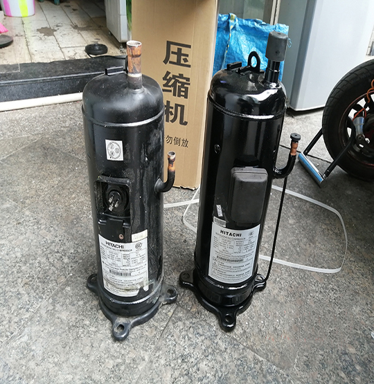 扎鲁特中央空调压缩机的更换维修